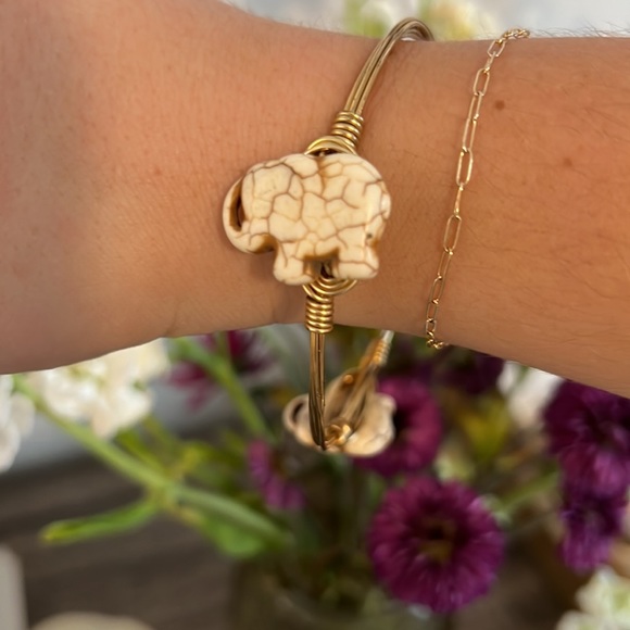 BOURBON AND BOWTIES ELEPHANT BANGLE - Picture 1 of 4